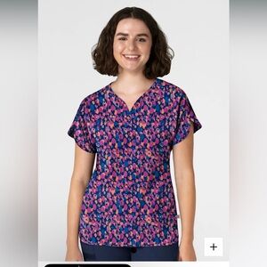 Wink Multicolor Floral Women's Scrub, size XL